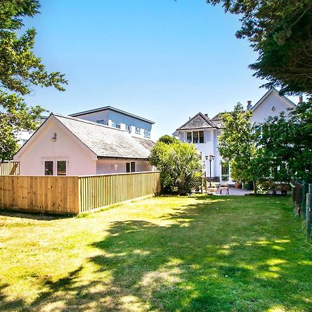 The Annex - Unparalleled Beach Front Luxury Accommodation - Private South West Facing Patio Area - Pet Friendly - Sky - Netflix - Super Fast Wi-Fi - Stones Throw To The Beach Борнмът Екстериор снимка